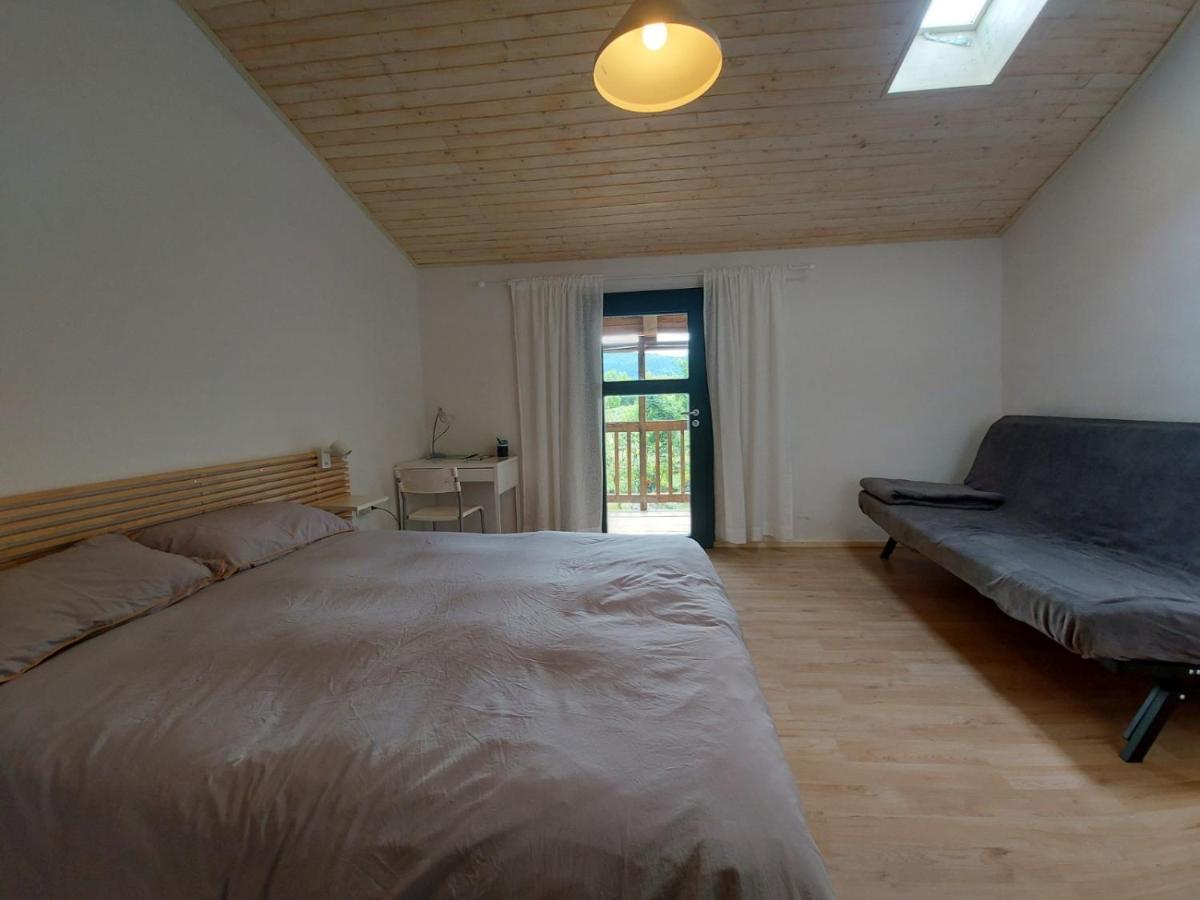 Apartmaji Hedera โคเมน ภายนอก รูปภาพ
